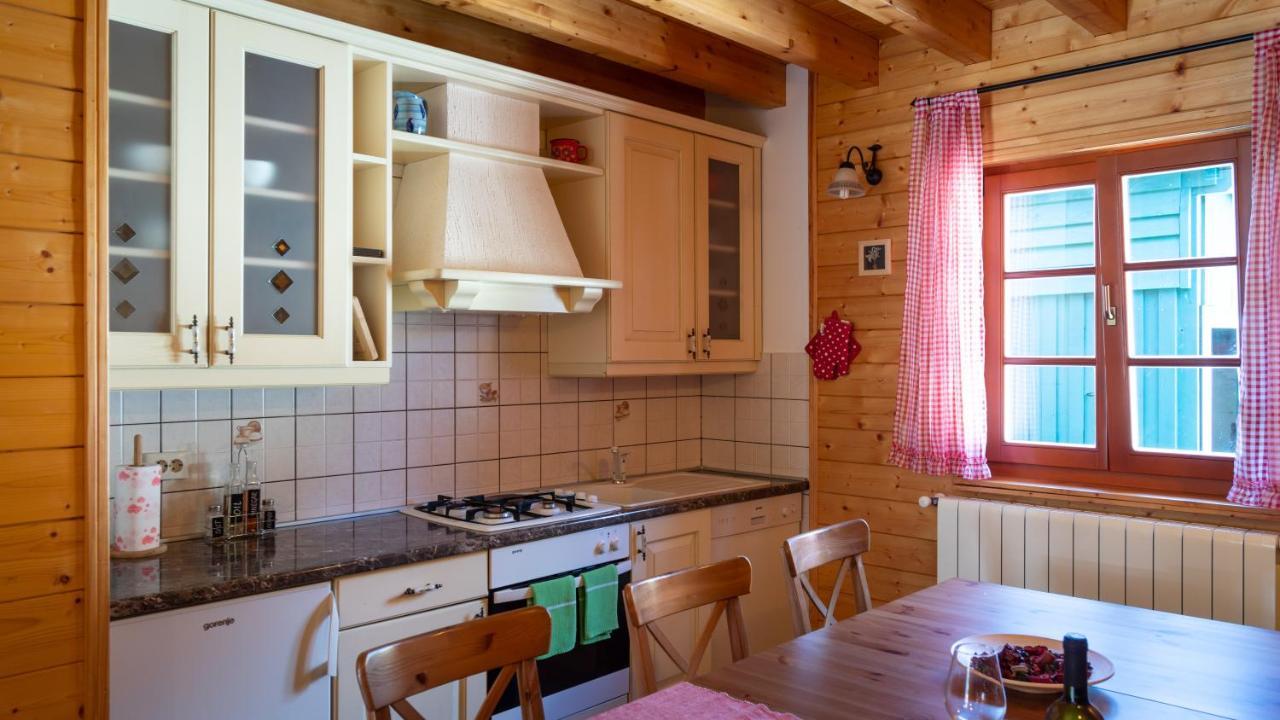 Vila Chalets Runolist Crni Lug Exteriér fotografie