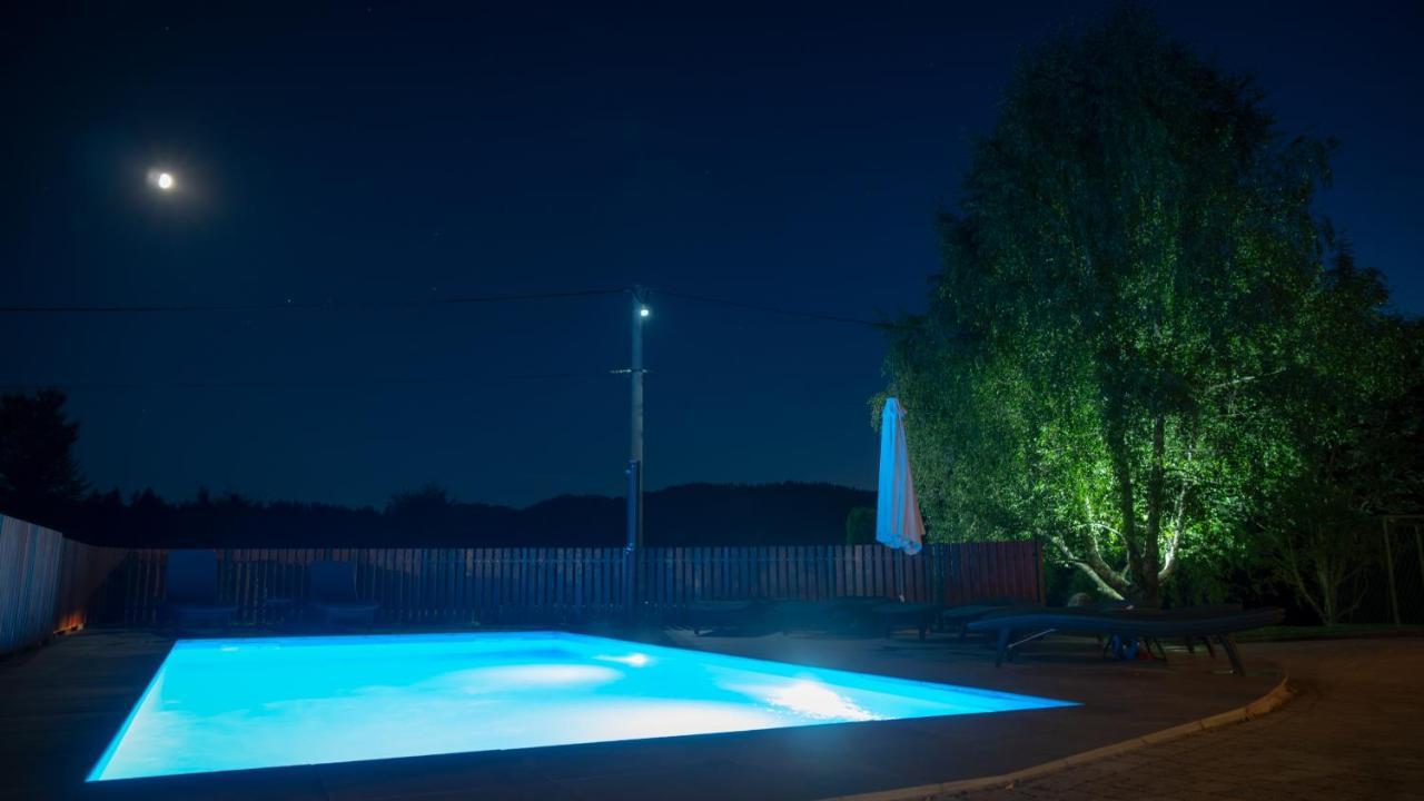 Chalets Runolist Crni Lug Exteriér fotografie