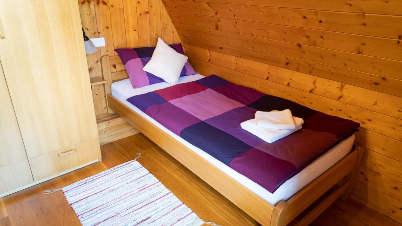 Chalets Runolist Crni Lug Exteriér fotografie